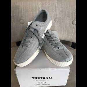 NWT TRETORN sneakers